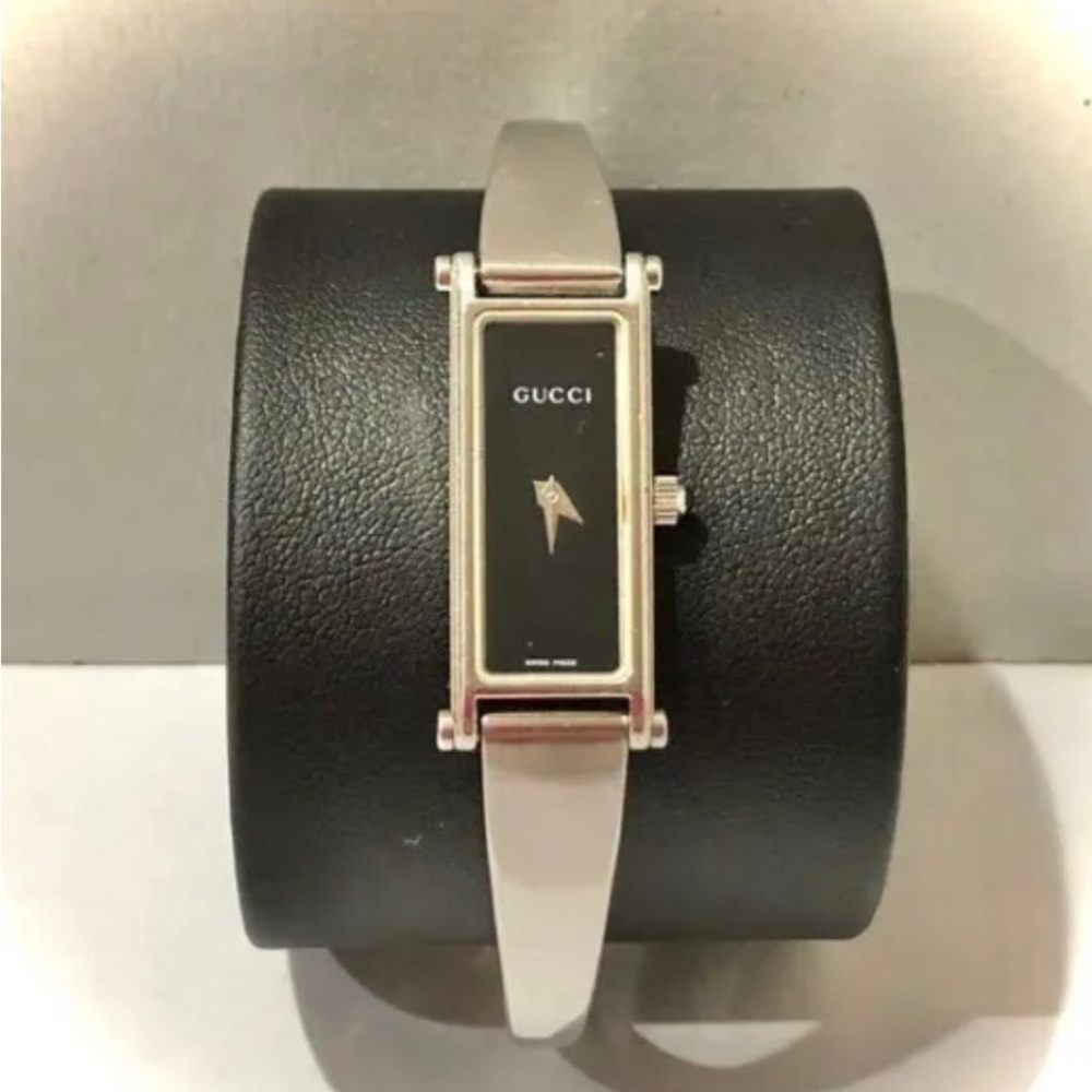 Gucci 1500L Stainless Steel Women's Watch Unisex, just polished 100 authentic